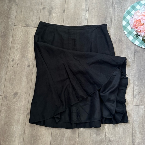 Ann Taylor Loft Black Linen Flared Tulip Skirt Woman’s Size 12 - Picture 11 of 16